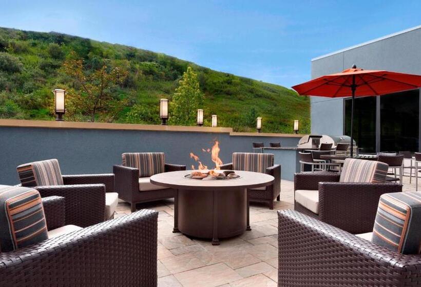 ホテル Towneplace Suites By Marriott Pittsburgh Airport/robinson Township