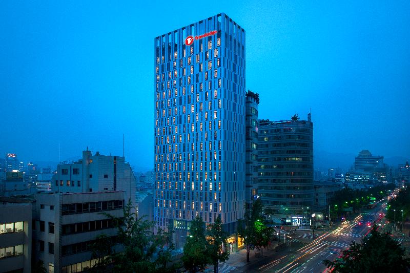 בית מלון כפרי Travelodge Dongdaemun Seoul