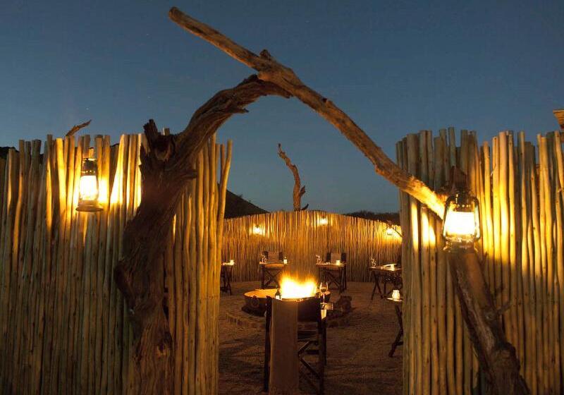 ホテル Tutwa Desert Lodge