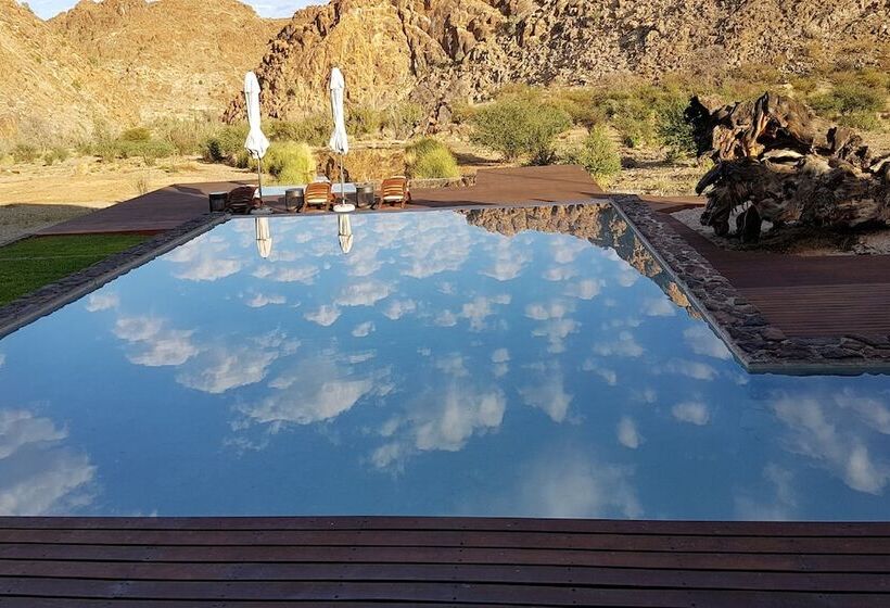 ホテル Tutwa Desert Lodge