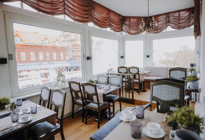 Отель Villa Ems