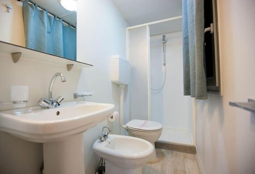 هتل Camping Blu Fantasy