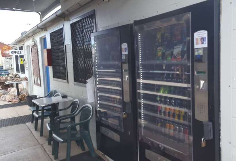 فندق على الطريق Leichhardt Accommodation