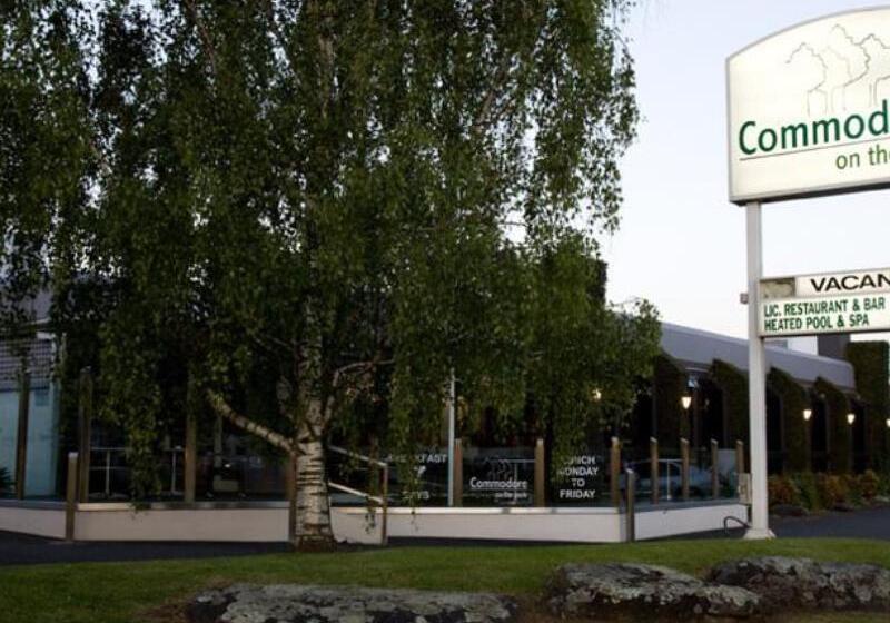 Мотель The Commodore