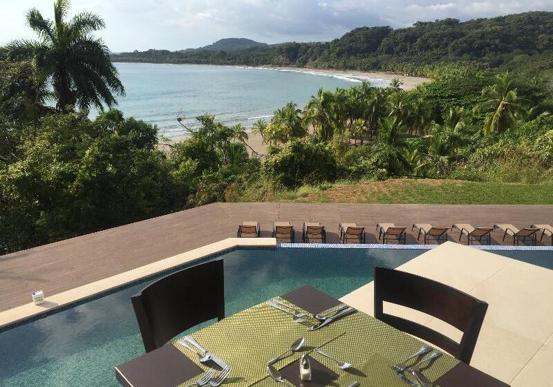 Nammbu Beach Front Bungalows