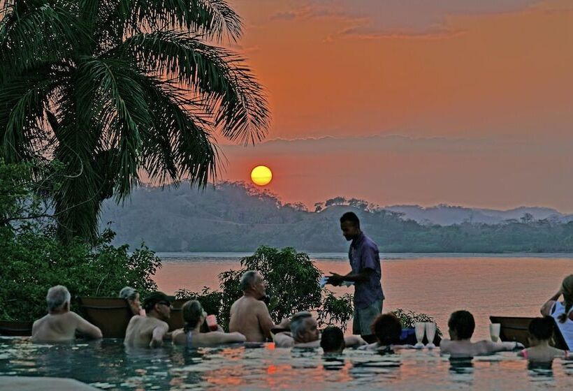 Nammbu Beach Front Bungalows