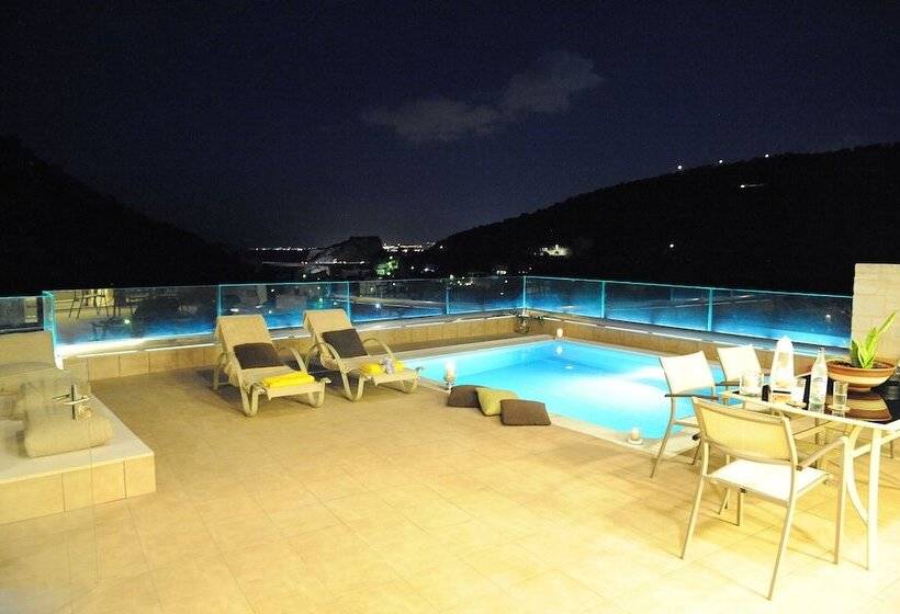 Palaiokastro Villas & Suites