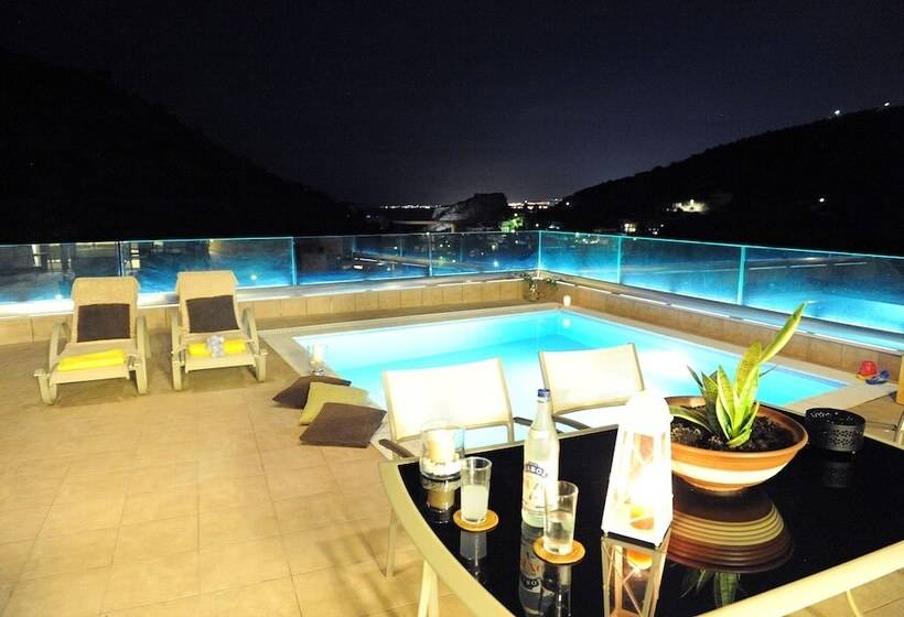 Palaiokastro Villas & Suites