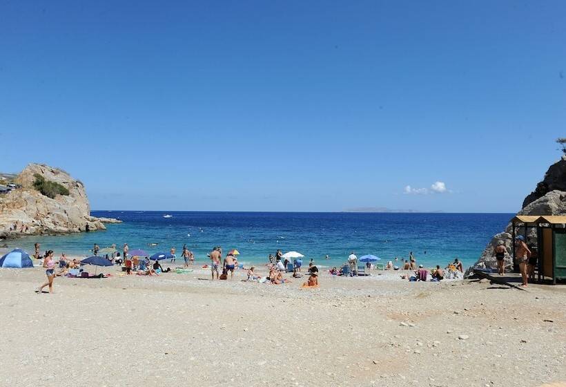 Palaiokastro Villas & Suites