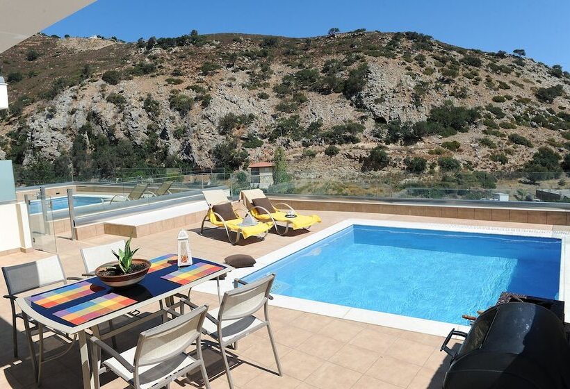 Palaiokastro Villas & Suites