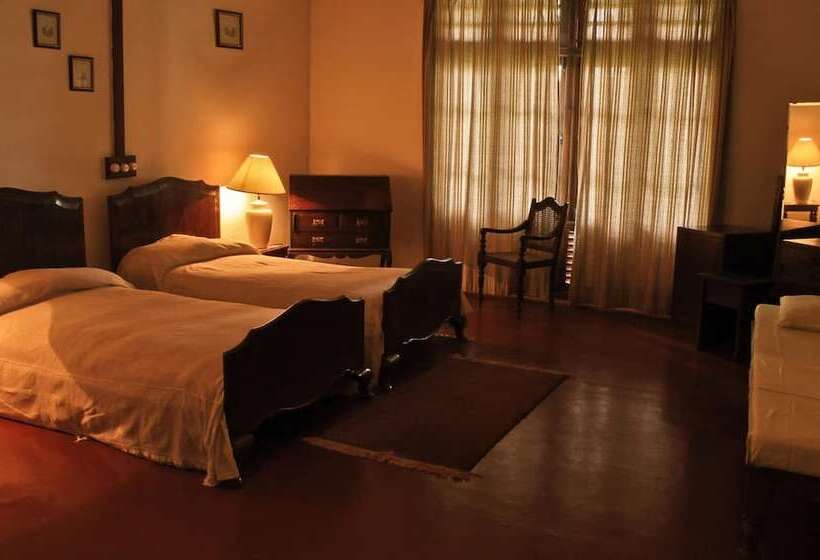 Пансион Ancoombra Tea Estate Bungalow