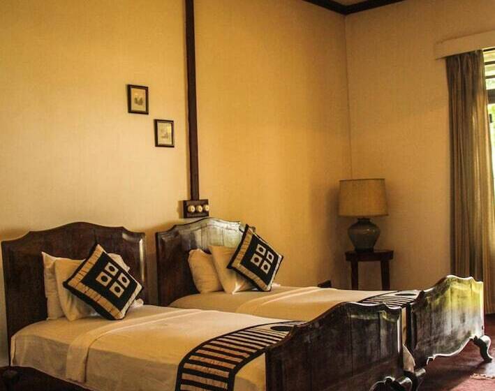 Пансион Ancoombra Tea Estate Bungalow