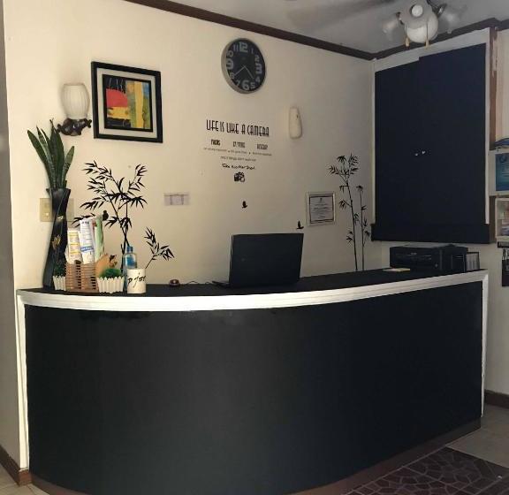 Пансион Apartelle De Gabrielle