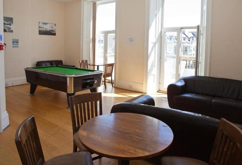 بنسيون Berties Lodge