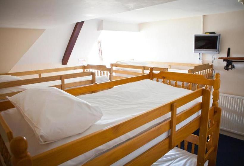 بنسيون Berties Lodge