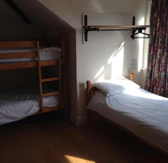 بنسيون Berties Lodge