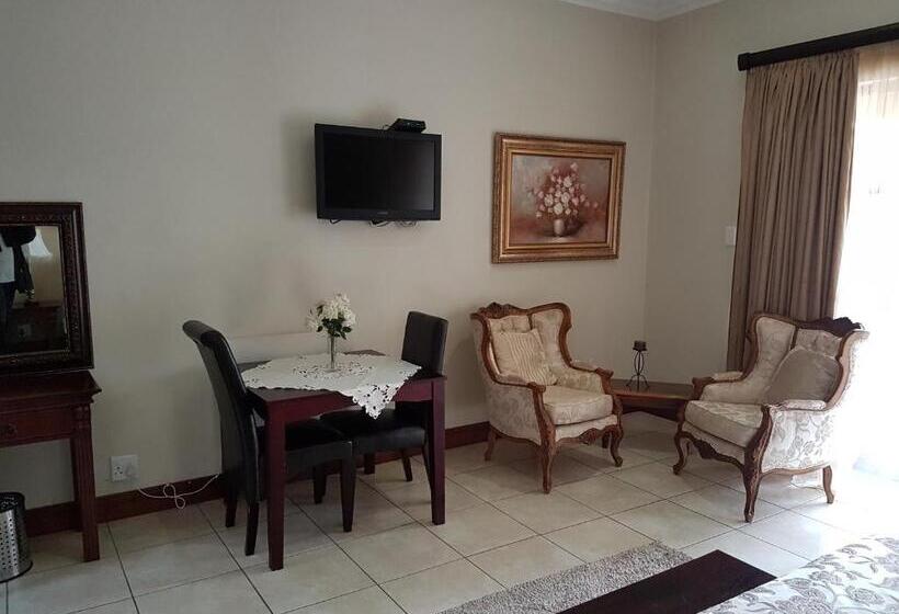 Пансион Casa Flora Guesthouse