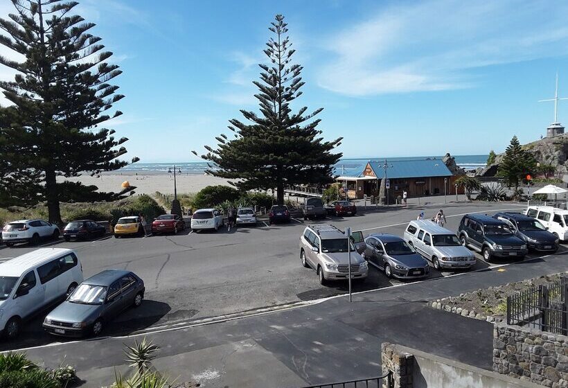 膳宿费 Cave Rock Guest House