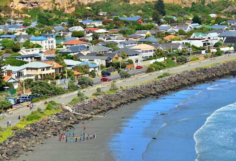 膳宿费 Cave Rock Guest House