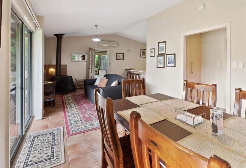 膳宿费 Clarendon Chalets