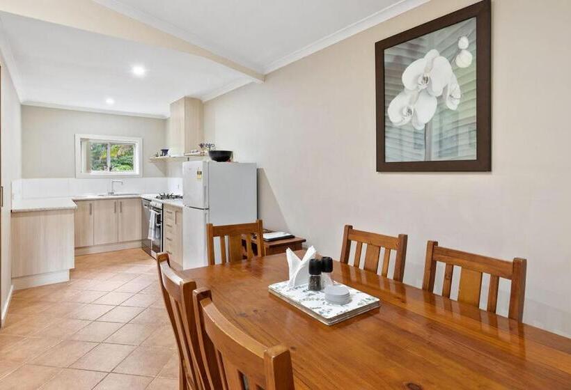 膳宿费 Clarendon Chalets