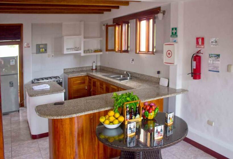 Пансион Gala House Galápagos