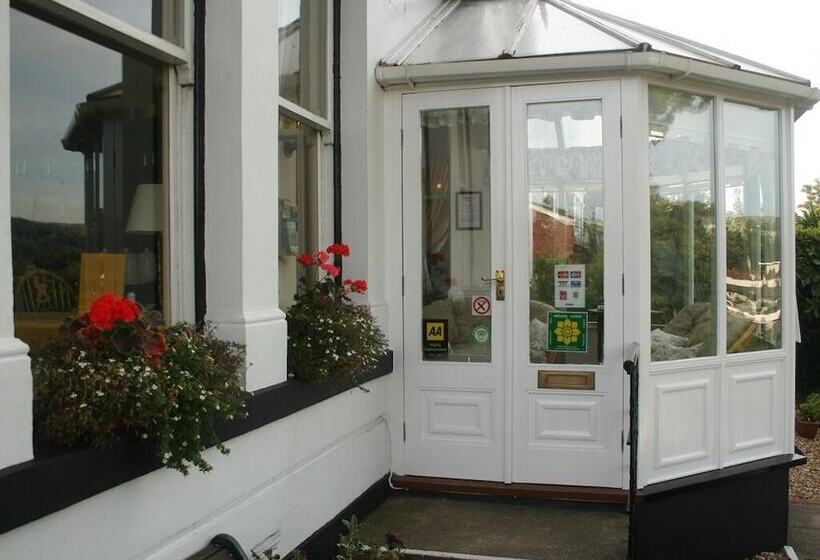 Пансион Glan Heulog Guest House