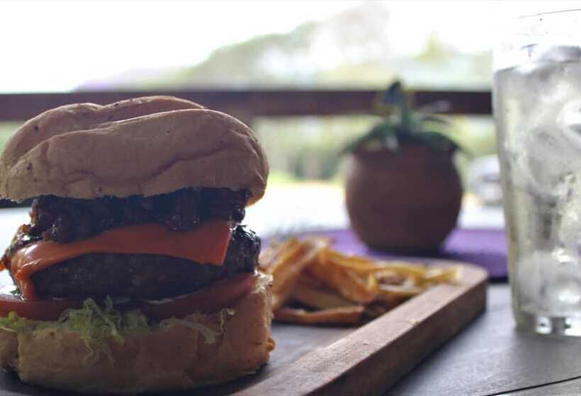 ペンション Idle & Wild