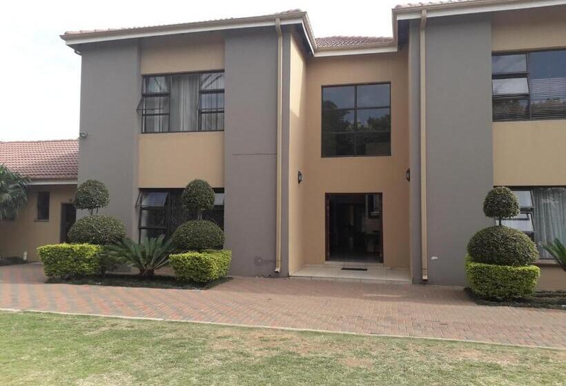 פנסיון Ikaze Guest House