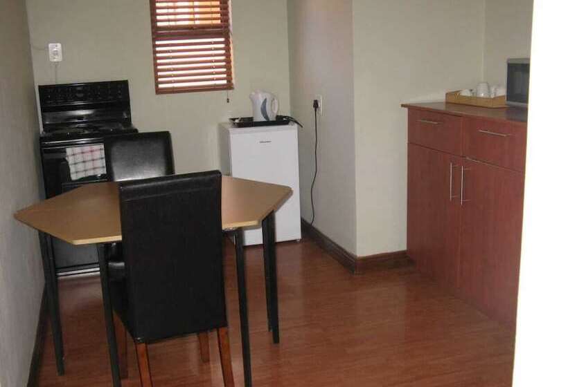 פנסיון Ikaze Guest House