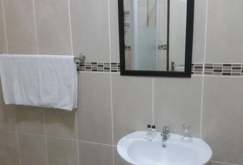 פנסיון Ikaze Guest House