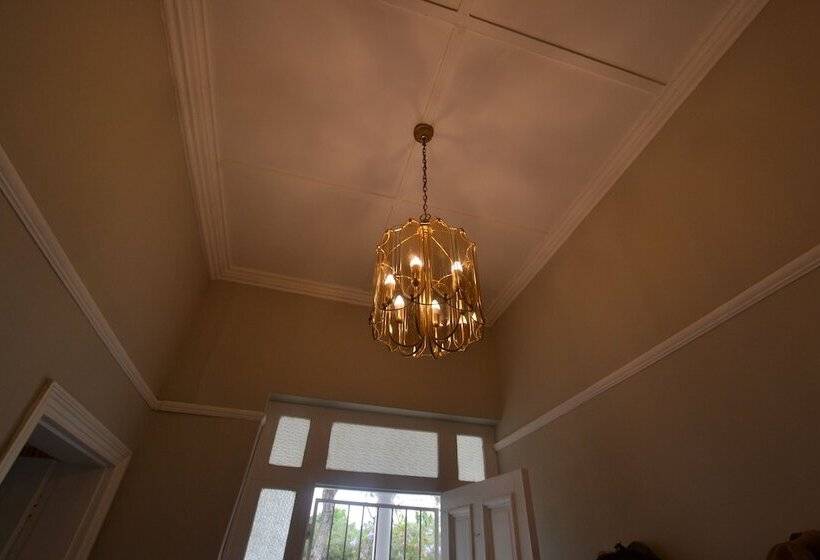 膳宿费 Just Joey Lodge