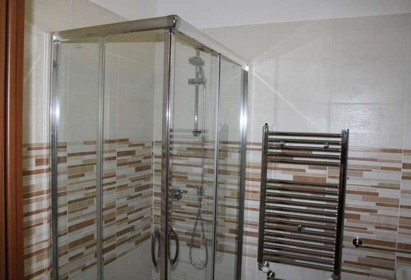 Пансион La Fiera Guesthouse