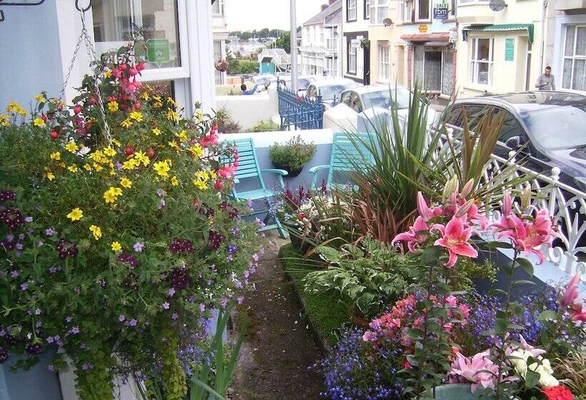 膳宿费 Langdon Villa Guest House