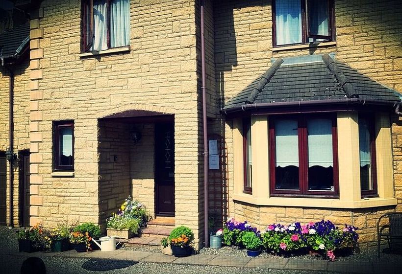 ペンション Milnholm Manor