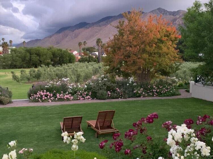 بنسيون Montagu Vines Guesthouse