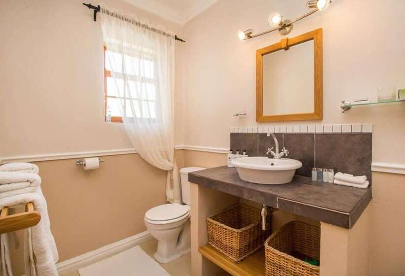 بنسيون Montagu Vines Guesthouse