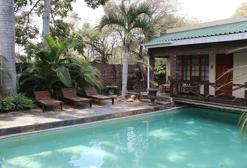 Пансион Royal Game Guest House