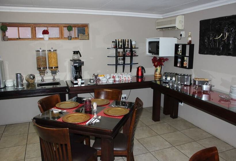 Пансион Royal Game Guest House