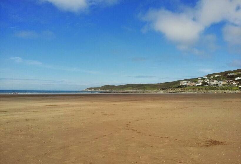 پانسیون The Collingdale Guest House