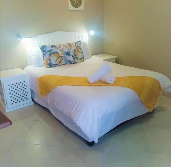 Point Village Hotel And Self Catering