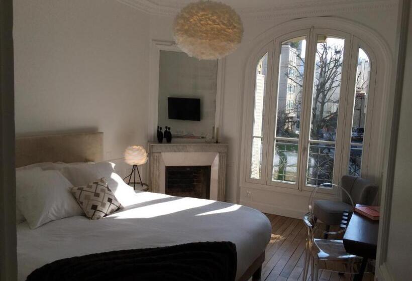 Relais12bis Bed & Breakfast By Eiffel Tower