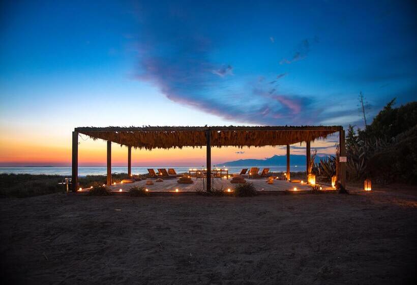 リゾートホテル Grecotel Luxme Costa Botanica