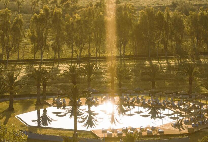 リゾートホテル Grecotel Luxme Costa Botanica