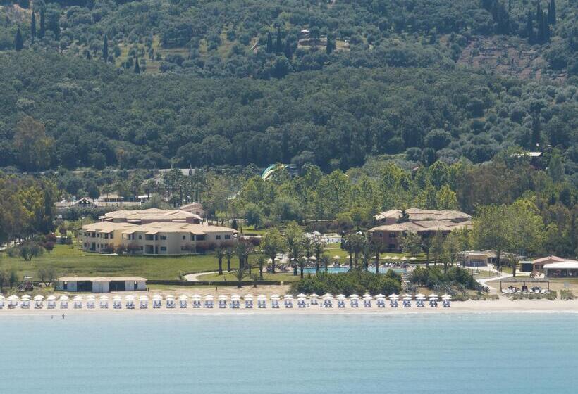 リゾートホテル Grecotel Luxme Costa Botanica