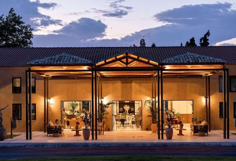 リゾートホテル Grecotel Luxme Costa Botanica