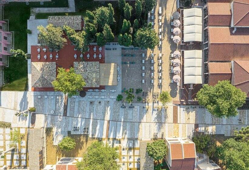 リゾートホテル Grecotel Luxme Costa Botanica