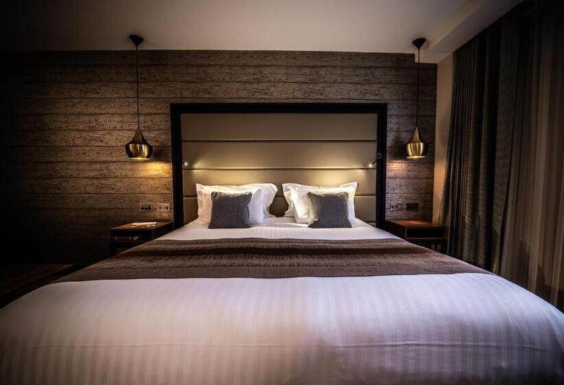 استراحتگاه The Warwickshire Hotel And Country Club