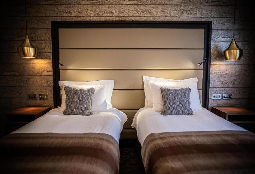 Курорт The Warwickshire Hotel And Country Club