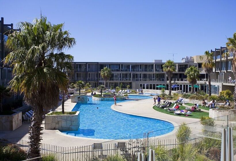 Beachfront Resort Torquay